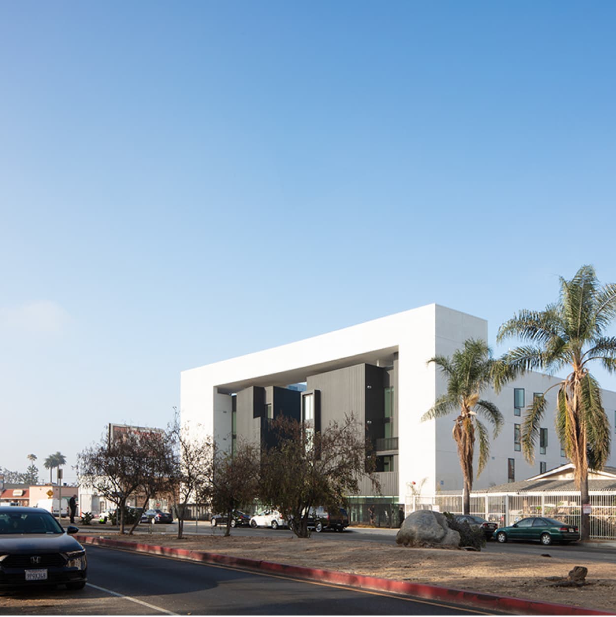 73-unit affordable housing complex with sustainable design in Los Angeles